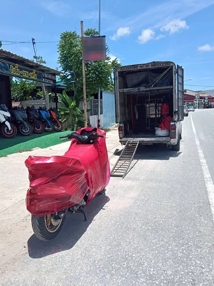 รถส่งมอเตอร์ไซค์ข้ามจังหวัด